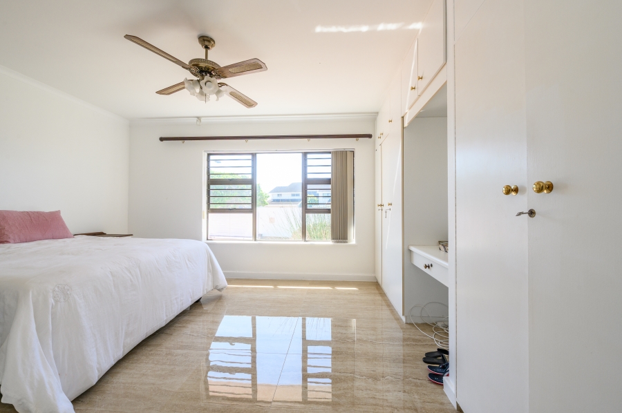 7 Bedroom Property for Sale in Summerstrand Eastern Cape